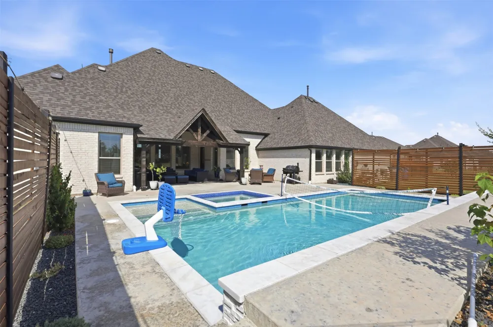 156 Settlement Lane McLendon Chisholm, TX 75032
