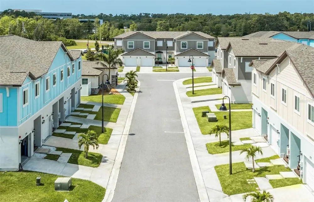 2108 SEBRING PLACE Clearwater, FL 33760