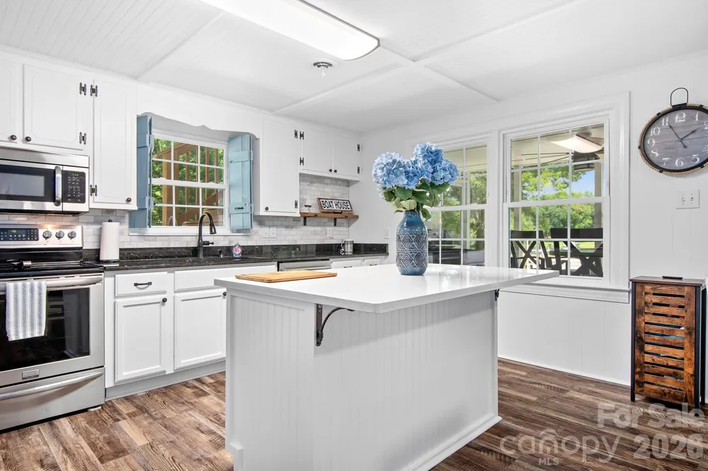 188 Sagemore Road Mooresville, NC 28117