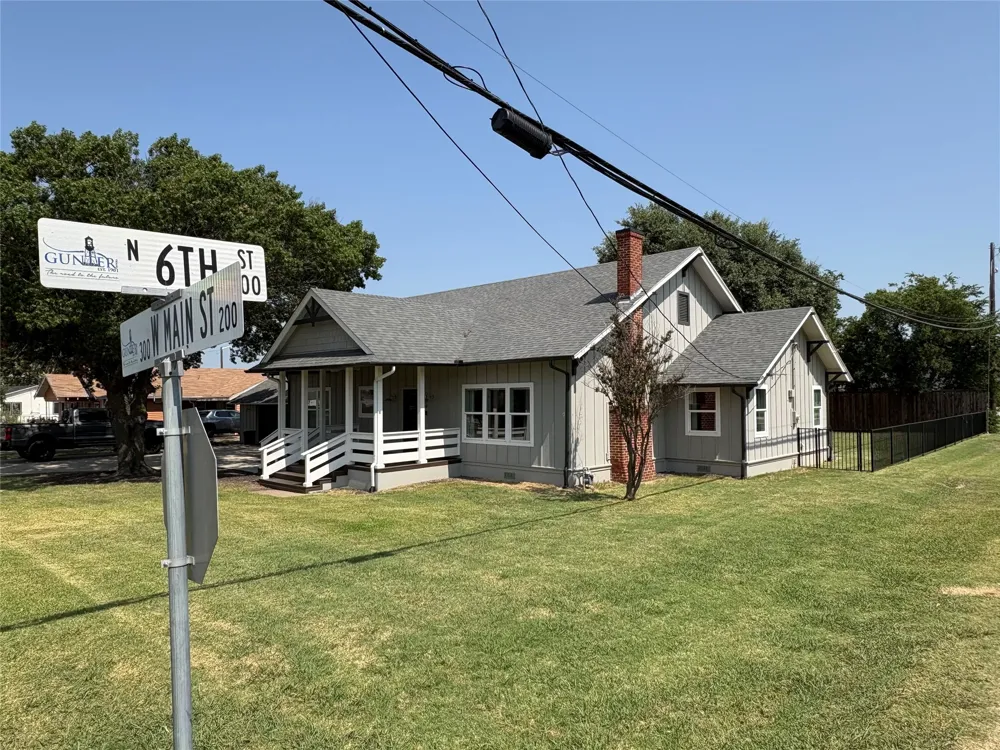 300 W Main Street Gunter, TX 75058