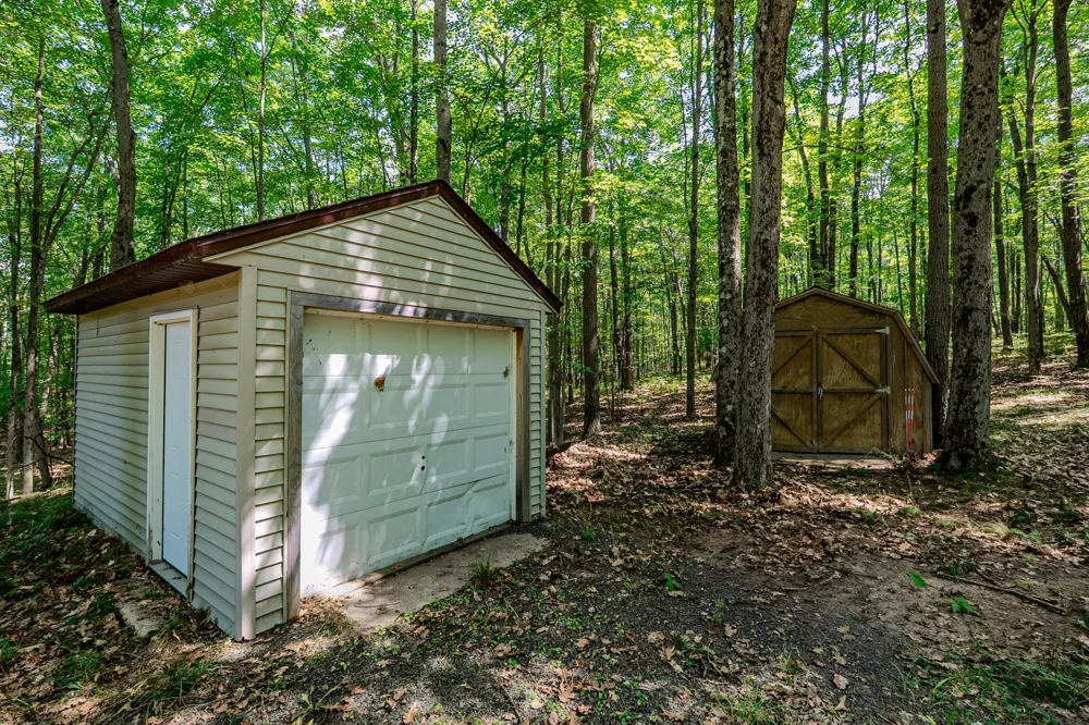 598 M-37 Baldwin, MI 49304