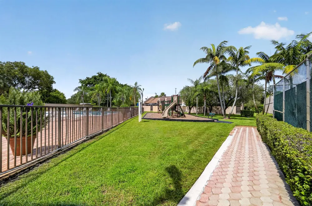 921 NW 122ND TERRACE Pembroke Pines, FL 33026