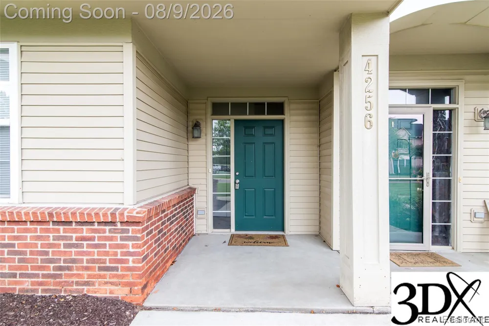 4256 Hampton Ridge Boulevard Genoa Township, MI 48843