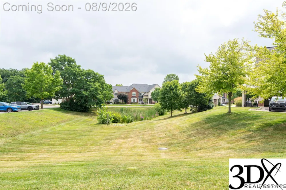 4256 Hampton Ridge Boulevard Genoa Township, MI 48843