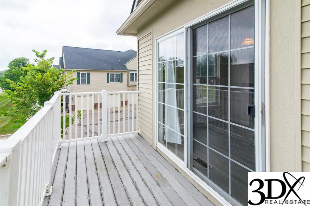 4256 Hampton Ridge Boulevard Genoa Township, MI 48843