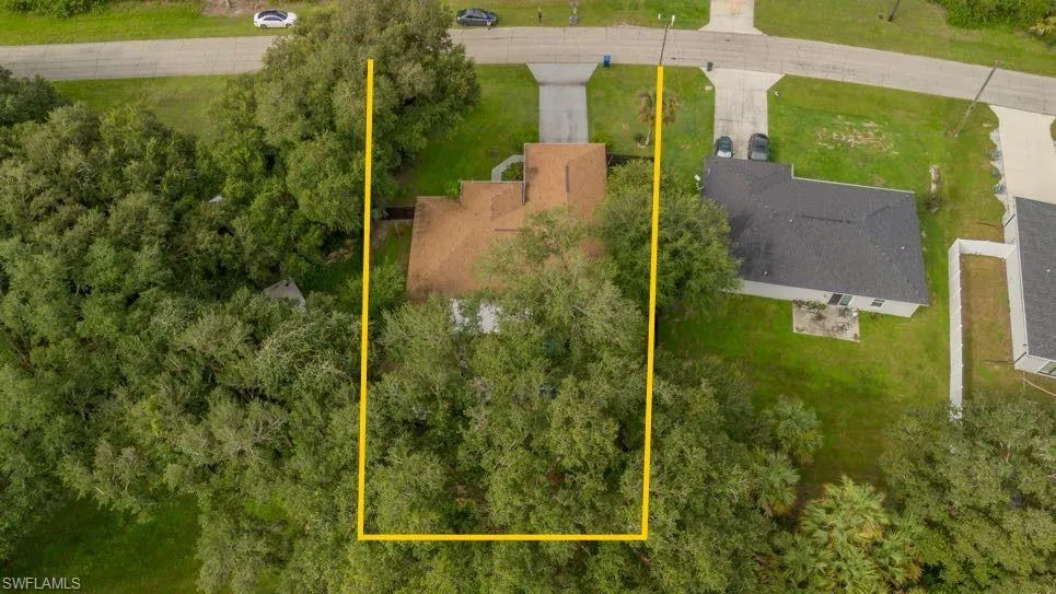 1098 Mission Lane Labelle, FL 33935