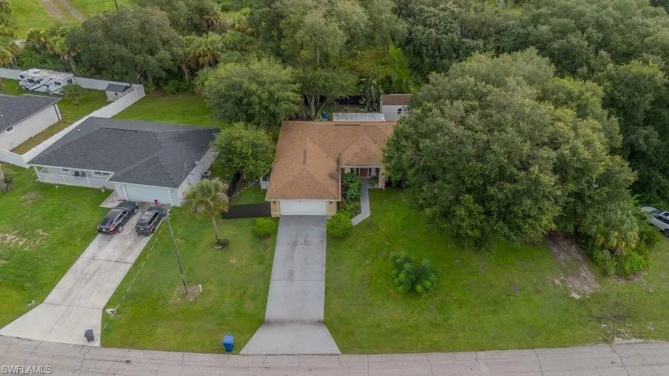 1098 Mission Lane Labelle, FL 33935