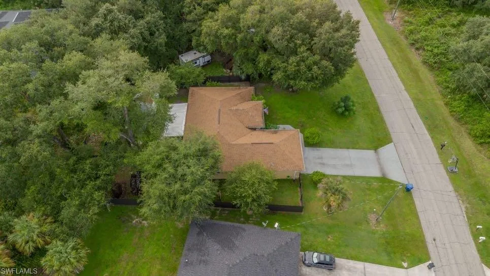 1098 Mission Lane Labelle, FL 33935