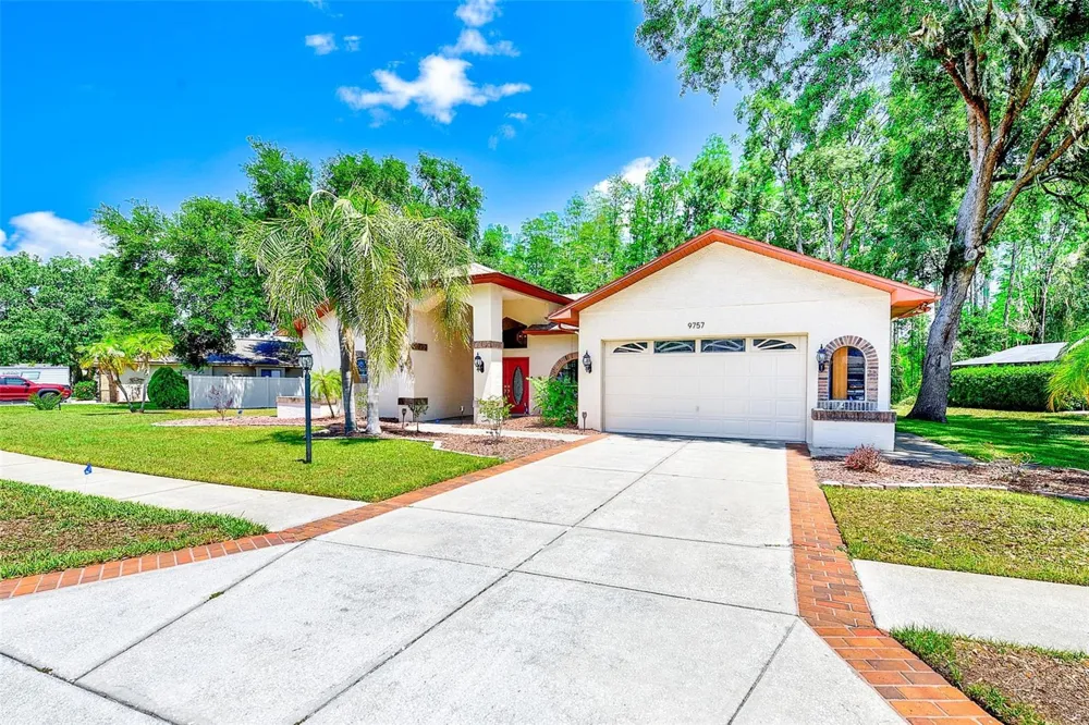 9757 HERMOSILLO DRIVE New Port Richey, FL 34655