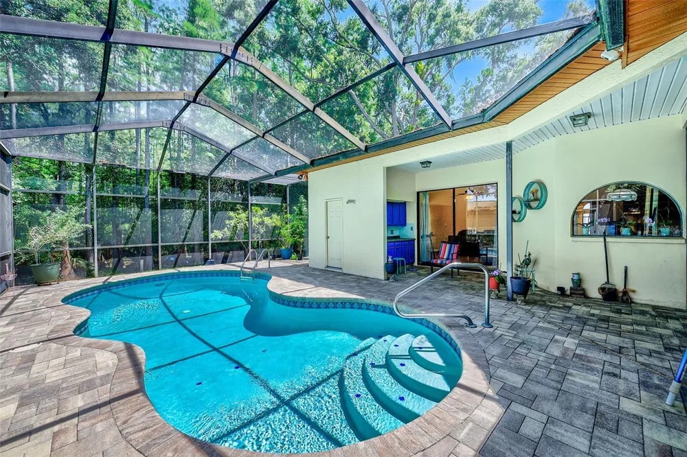 9757 HERMOSILLO DRIVE New Port Richey, FL 34655