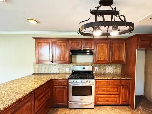 2414 Brandon Street Dallas, TX 75211
