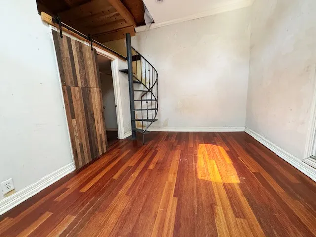 2414 Brandon Street Dallas, TX 75211