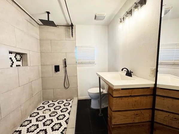 2414 Brandon Street Dallas, TX 75211