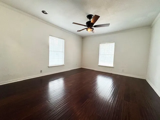 2414 Brandon Street Dallas, TX 75211