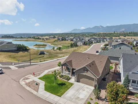 15892 Lake Mist Drive