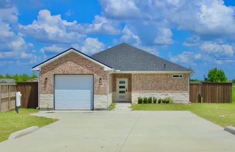 812 Road 57071