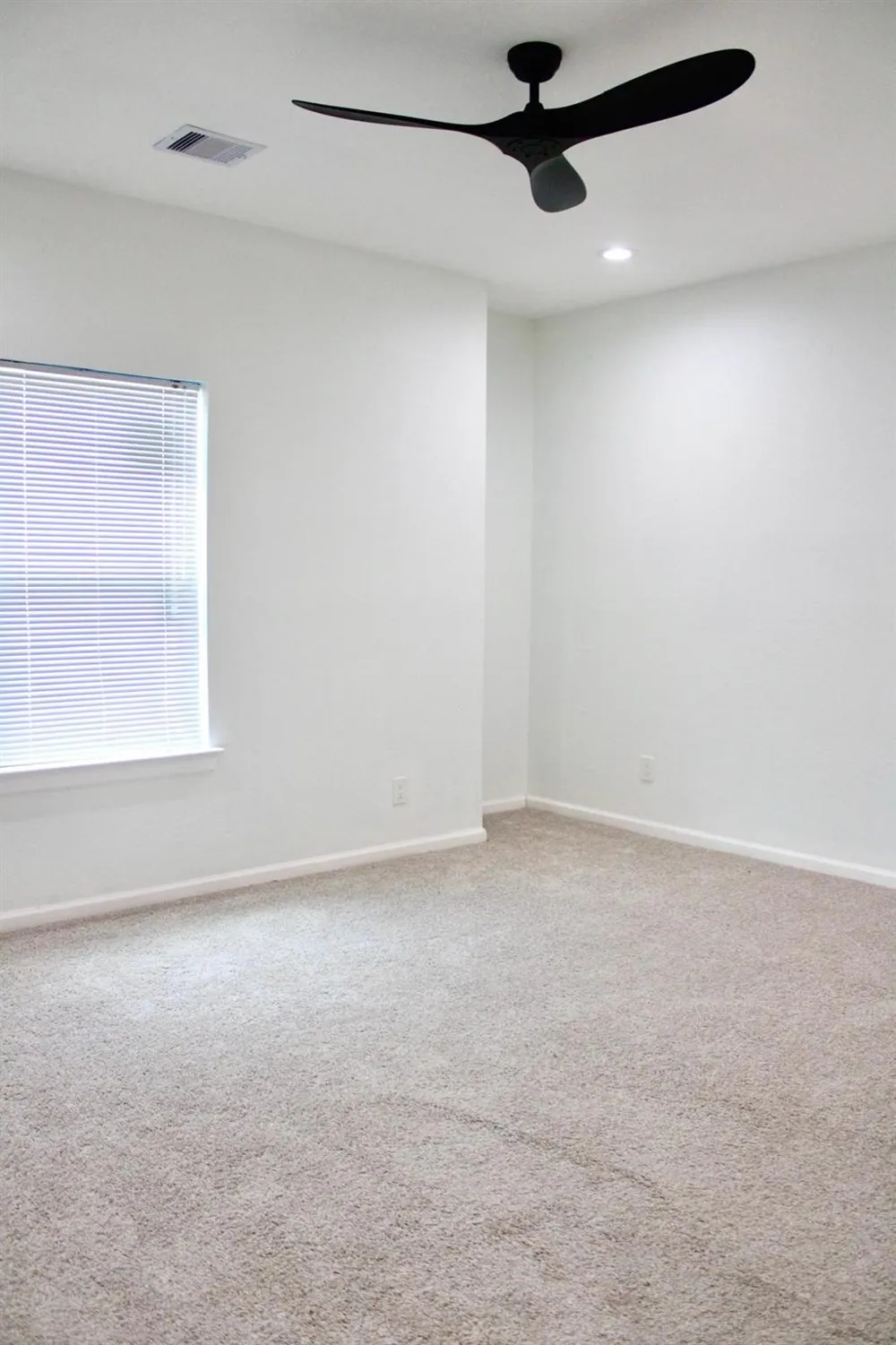 812 Road 57071 Cleveland, TX 77327