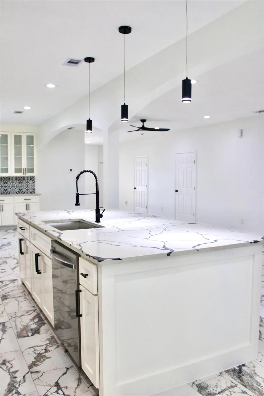 812 Road 57071 Cleveland, TX 77327
