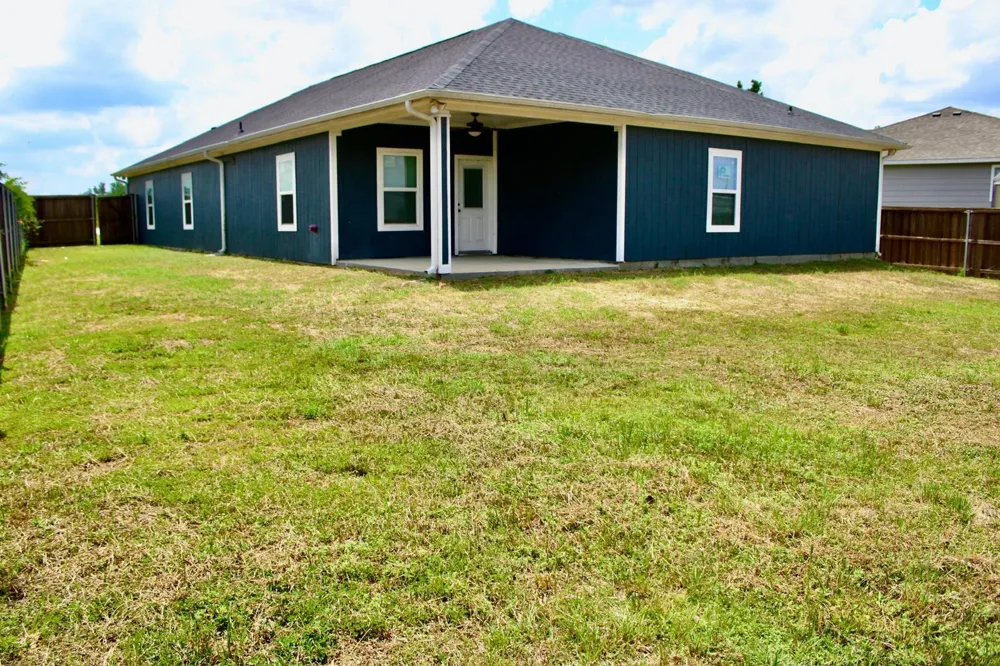 812 Road 57071 Cleveland, TX 77327