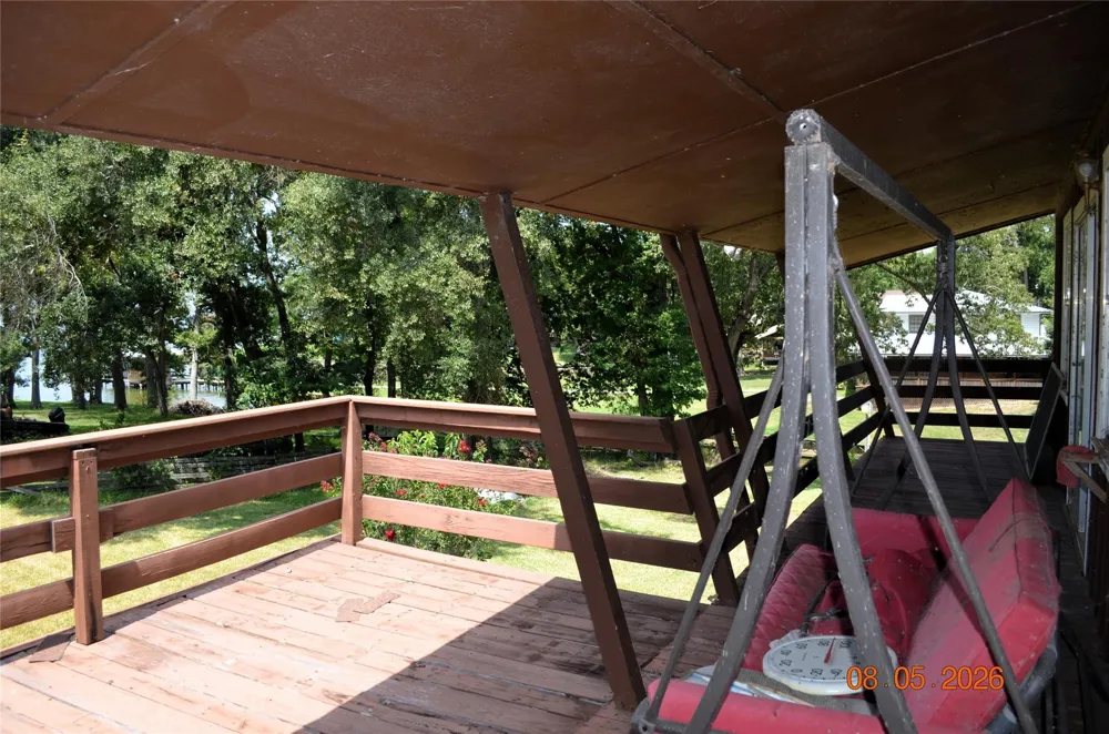 242 Lamenda Avenue Livingston, TX 77351