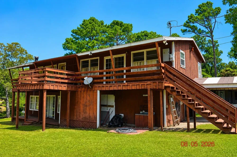 242 Lamenda Avenue Livingston, TX 77351
