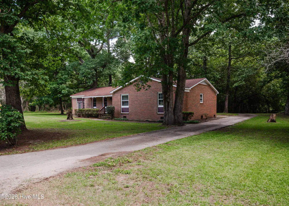 101 Hickory Lane Edenton, NC 27932