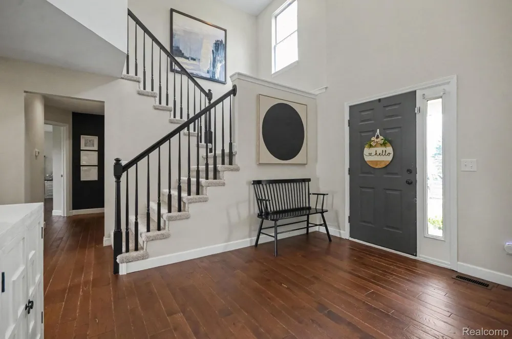 1134 Brookside Court Oxford Charter Township, MI 48371
