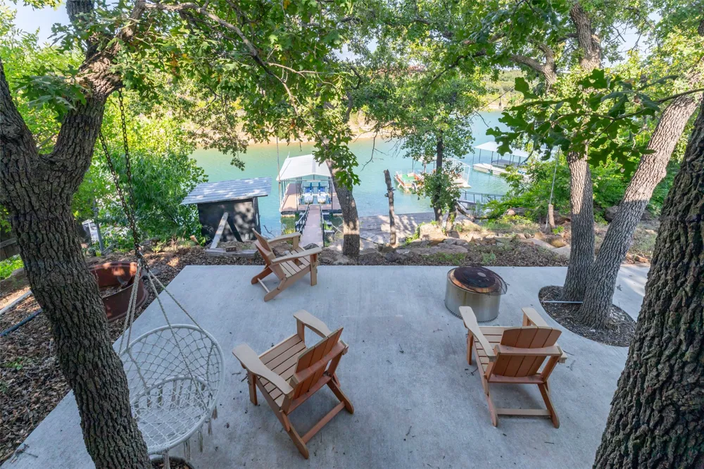 481 North Shore Drive Cisco, TX 76437