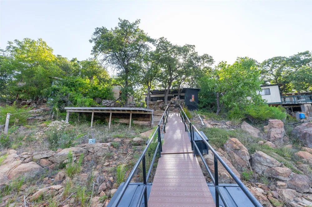 481 North Shore Drive Cisco, TX 76437