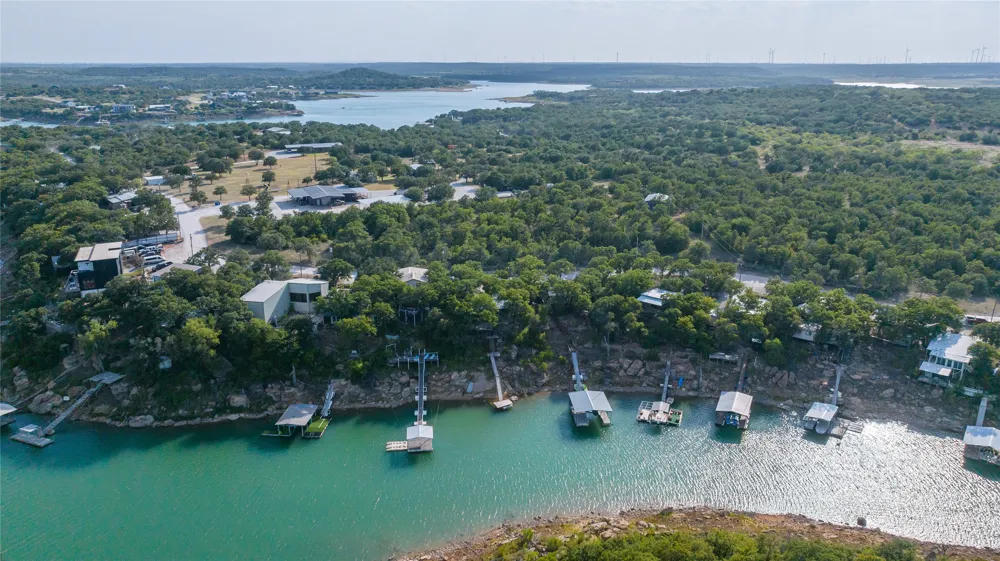 481 North Shore Drive Cisco, TX 76437
