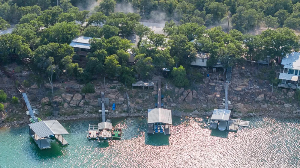 481 North Shore Drive Cisco, TX 76437