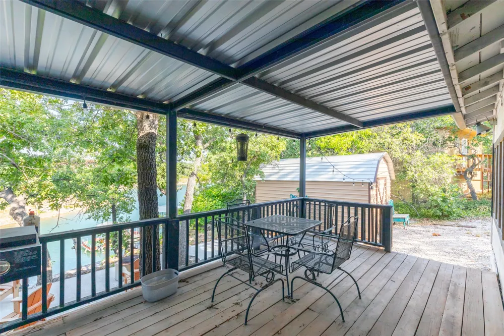 481 North Shore Drive Cisco, TX 76437