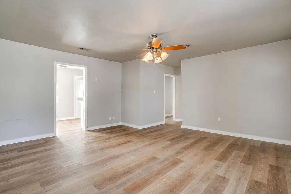 3112 Willow Park Street Richland Hills, TX 76118