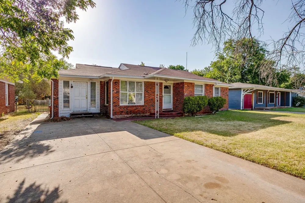 3112 Willow Park Street Richland Hills, TX 76118