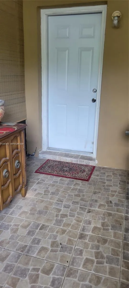 1743 NE 141st St North Miami, FL 33181
