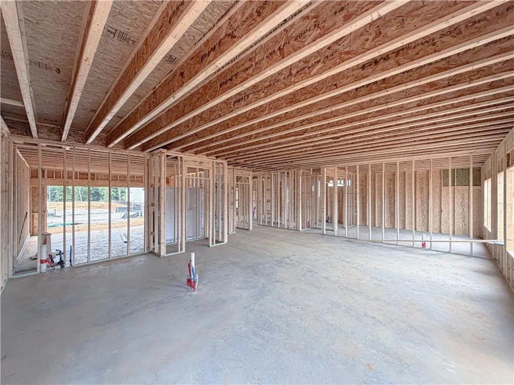 112 Stonecreek Avenue Rockmart, GA 30153