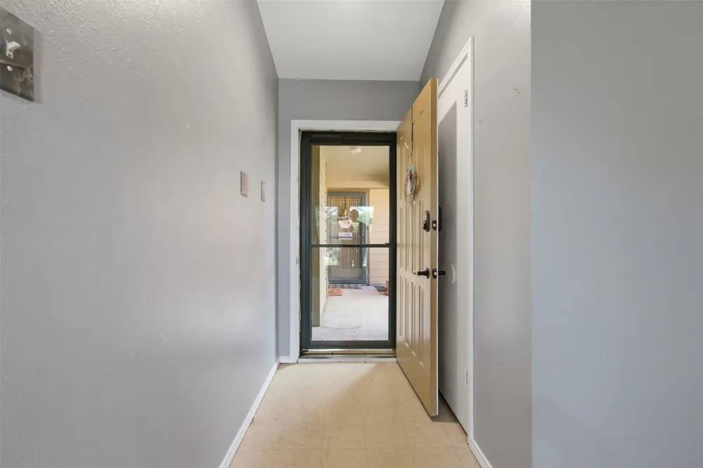 5909 Lake Hubbard Parkway #211 Garland, TX 75043