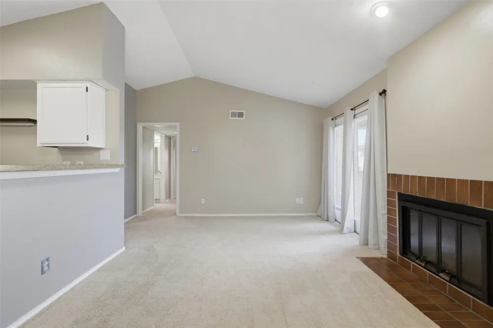 5909 Lake Hubbard Parkway #211 Garland, TX 75043
