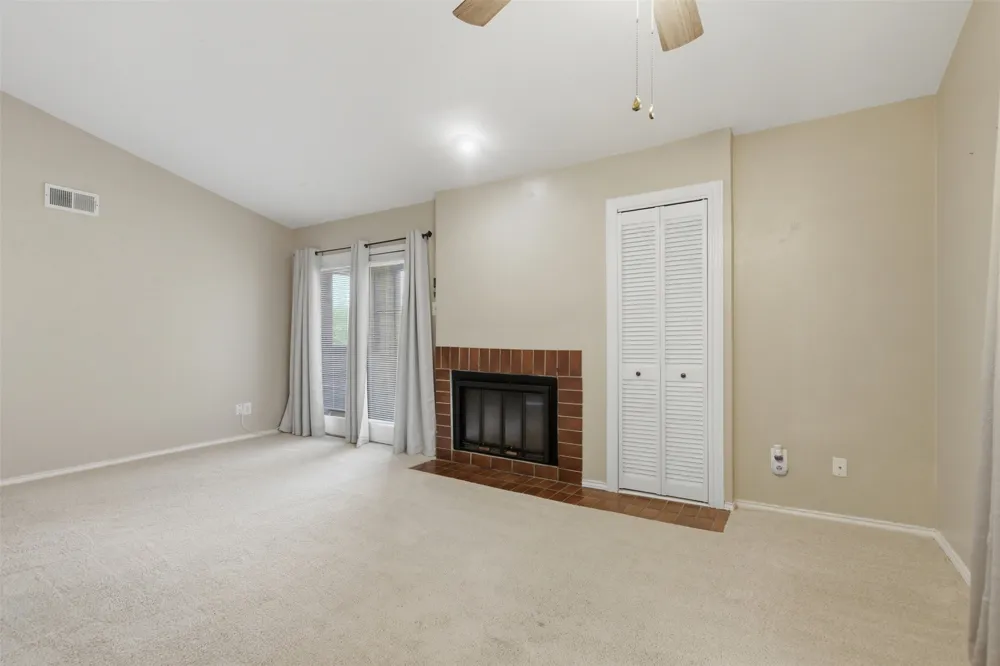 5909 Lake Hubbard Parkway #211 Garland, TX 75043