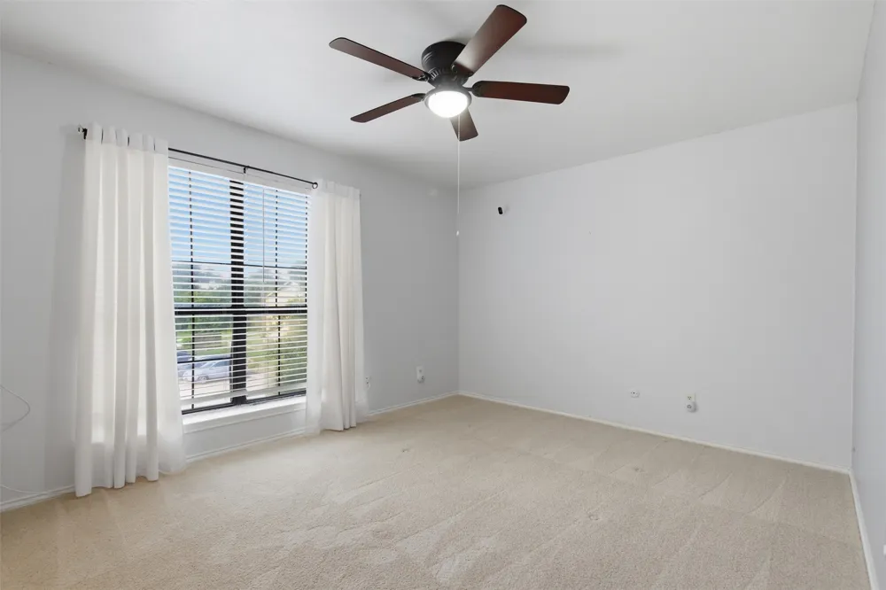 5909 Lake Hubbard Parkway #211 Garland, TX 75043