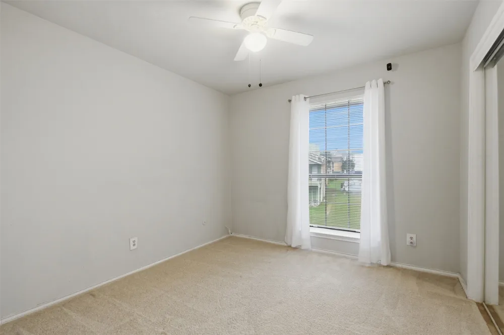 5909 Lake Hubbard Parkway #211 Garland, TX 75043