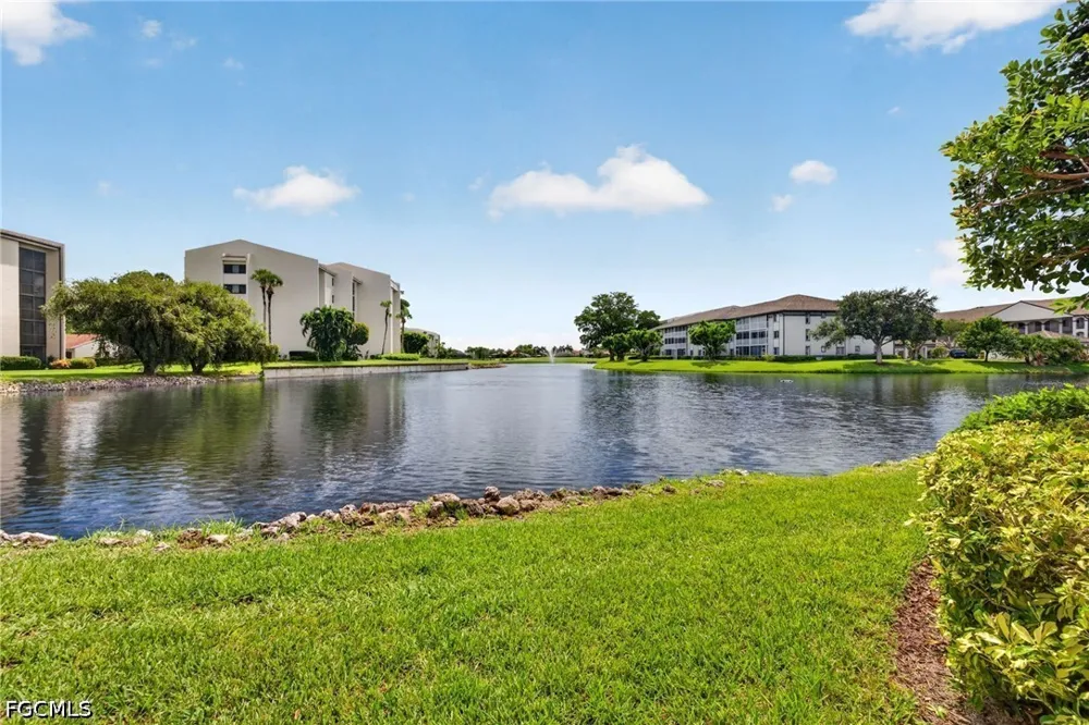 Steamboat Bend #104 Fort Myers, FL 33919