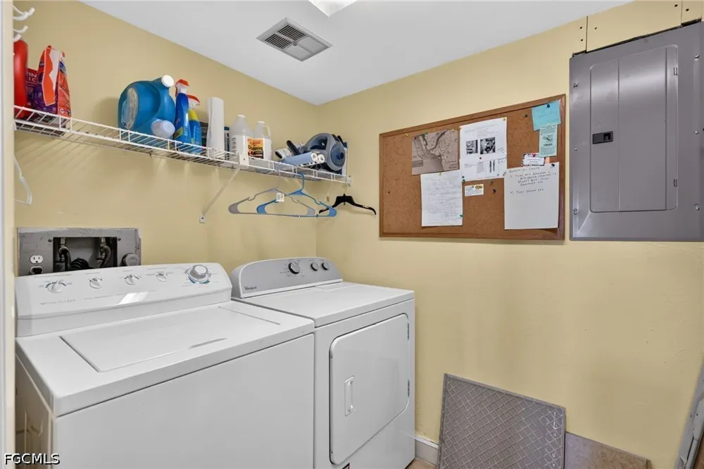 Steamboat Bend #104 Fort Myers, FL 33919