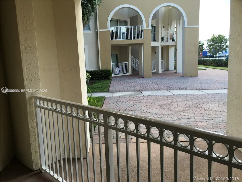 11503 NW 89th St #103 Doral, FL 33178