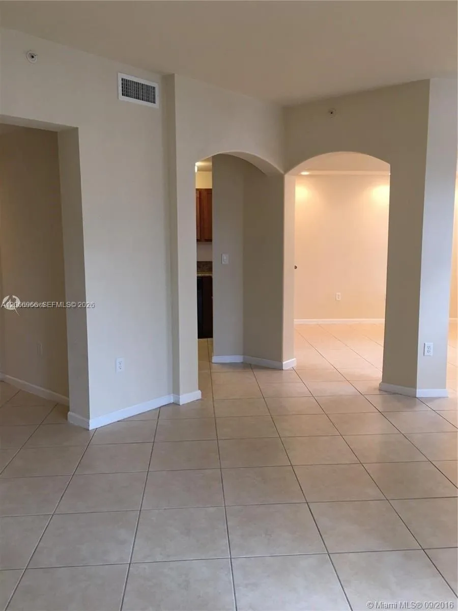 11503 NW 89th St #103 Doral, FL 33178