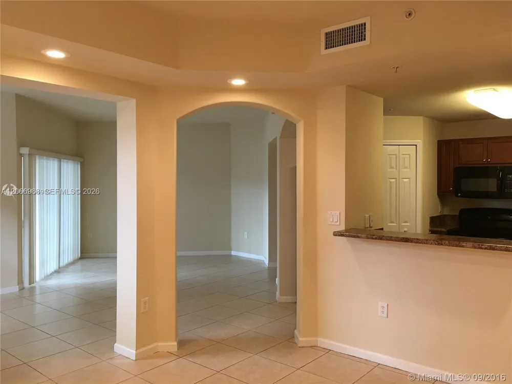 11503 NW 89th St #103 Doral, FL 33178