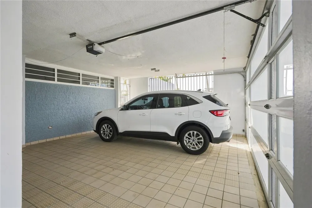 . ELEMI #114 Guaynabo, PR 00969