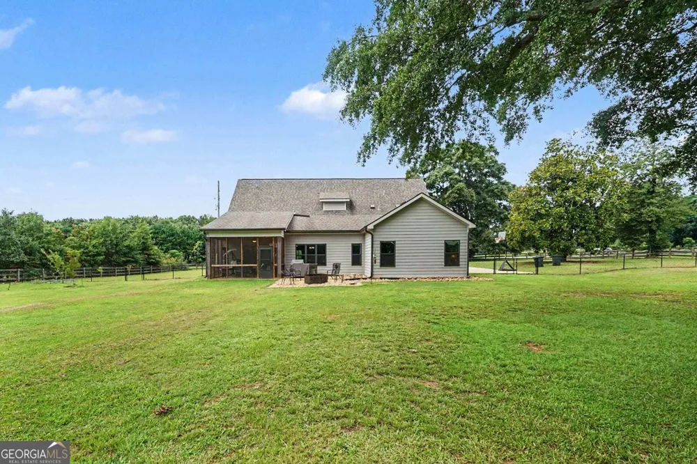 2219 Greensboro HWY Watkinsville, GA 30677