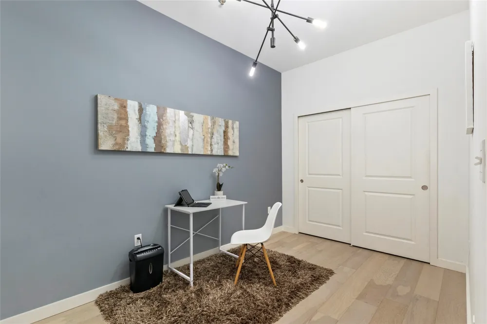 1200 Main Street #1607 Dallas, TX 75202