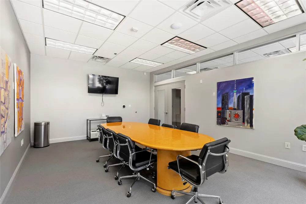 1200 Main Street #1607 Dallas, TX 75202